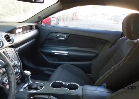 2016 Ford Mustang V6 z USA, uszkodzony, nr VIN 1FA6P8AM0G5326437